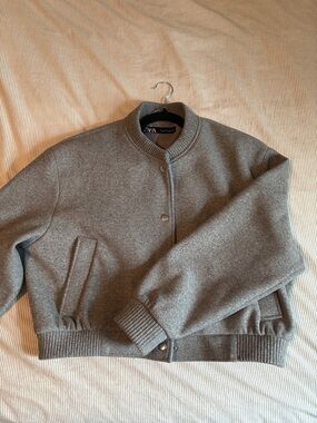 Cropped Grey Jacket